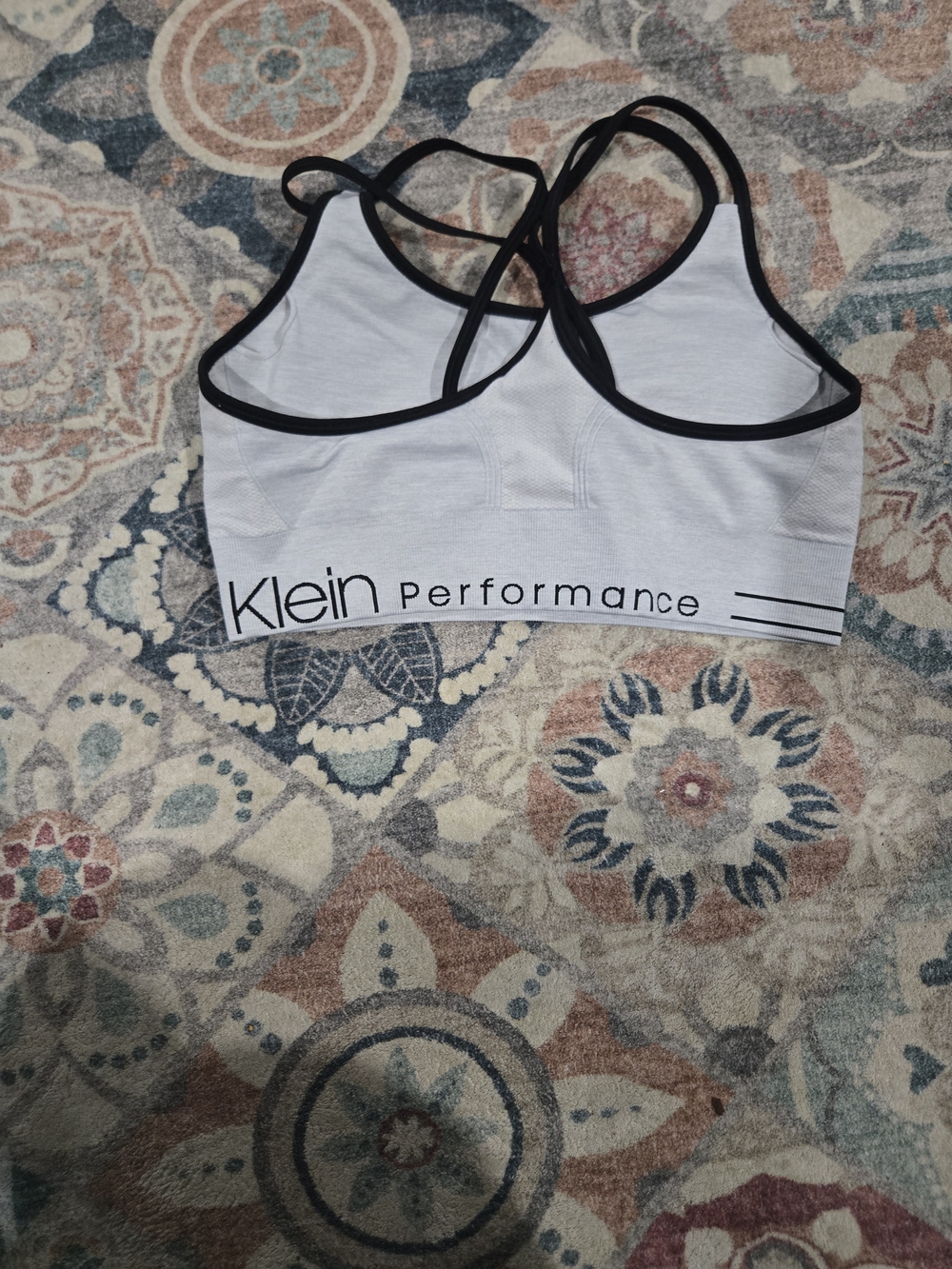 Calvin Klein Women’s Small Light Gray Performance Sports Bralette - Picture 6 of 6